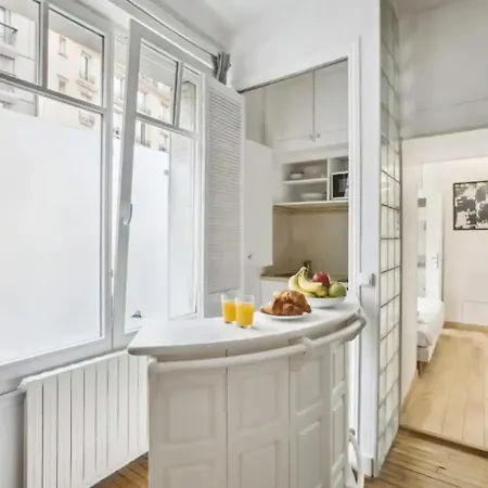 Modern And Charming With Everything Need